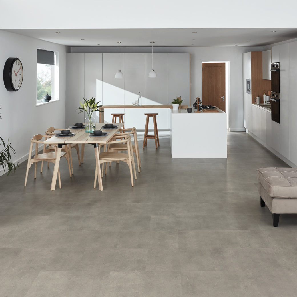 Karndean Van Gogh Metro Grey RKT2403 stone-effect rigid core SPC click LVT sample