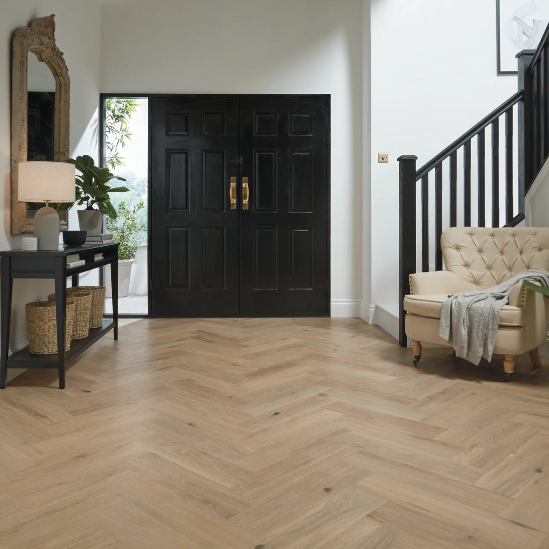 Karndean Van Gogh Canadian Urban Oak SM-VGW8116 herringbone wood-effect LVT 0.55mm sample