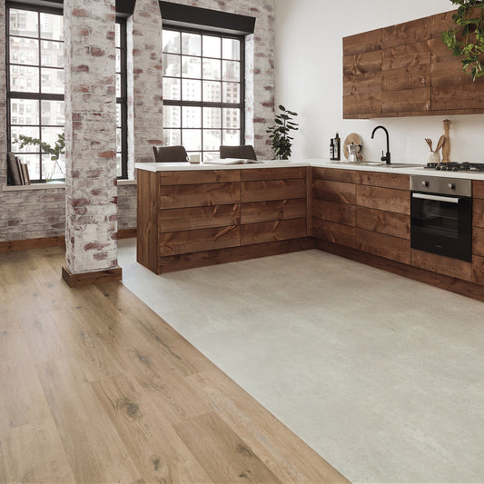 Karndean Knight Tile Washed Character Oak KP144 wood-effect LVT 2mm sample