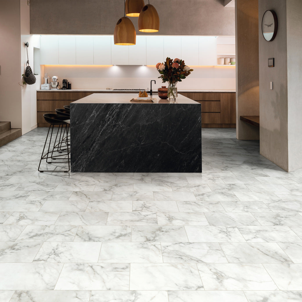 Karndean Knight Tile River Marble ST31 stone-effect LVT 2mm sample