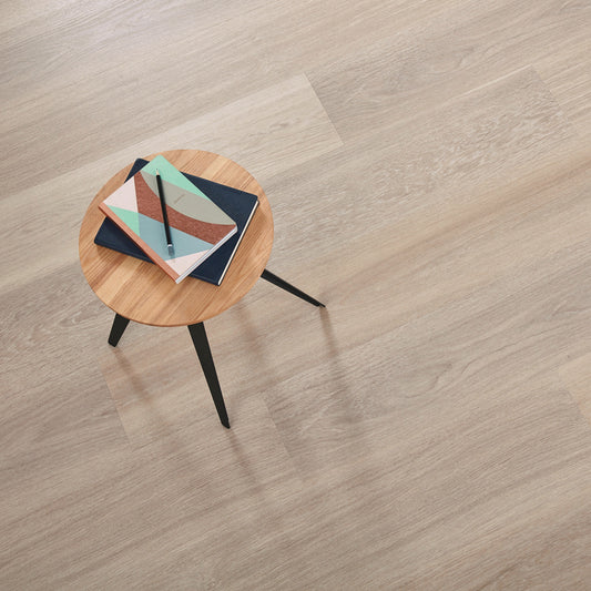 Karndean Van Gogh Neutral Brushed Oak VGW126T wood-effect LVT 0.55mm sample