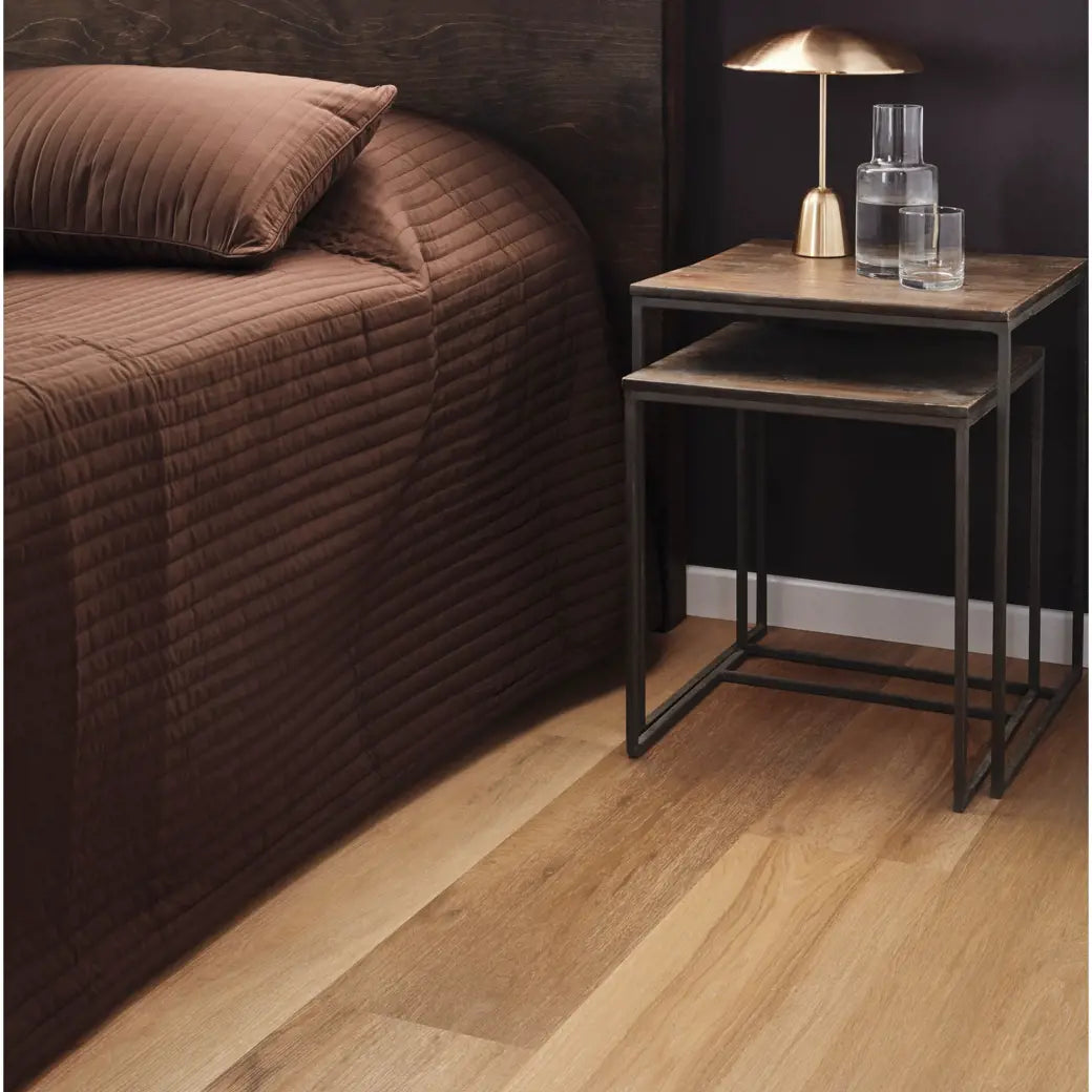 Karndean Van Gogh Warm Ash VGW8103 wood-effect LVT 0.55mm sample
