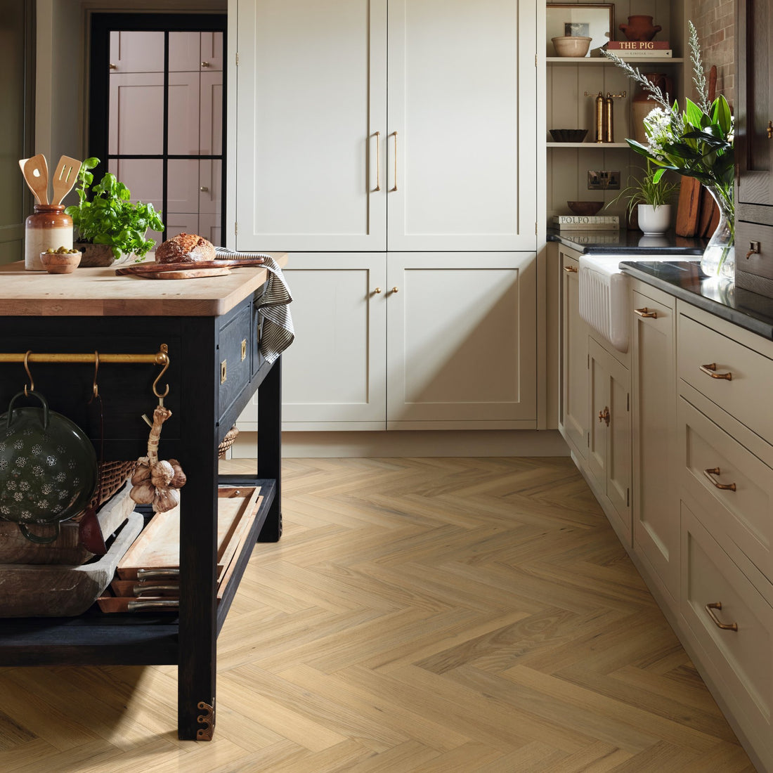 Karndean Knight Tile Wells Acacia SM-KP160 herringbone wood-effect LVT 2mm sample